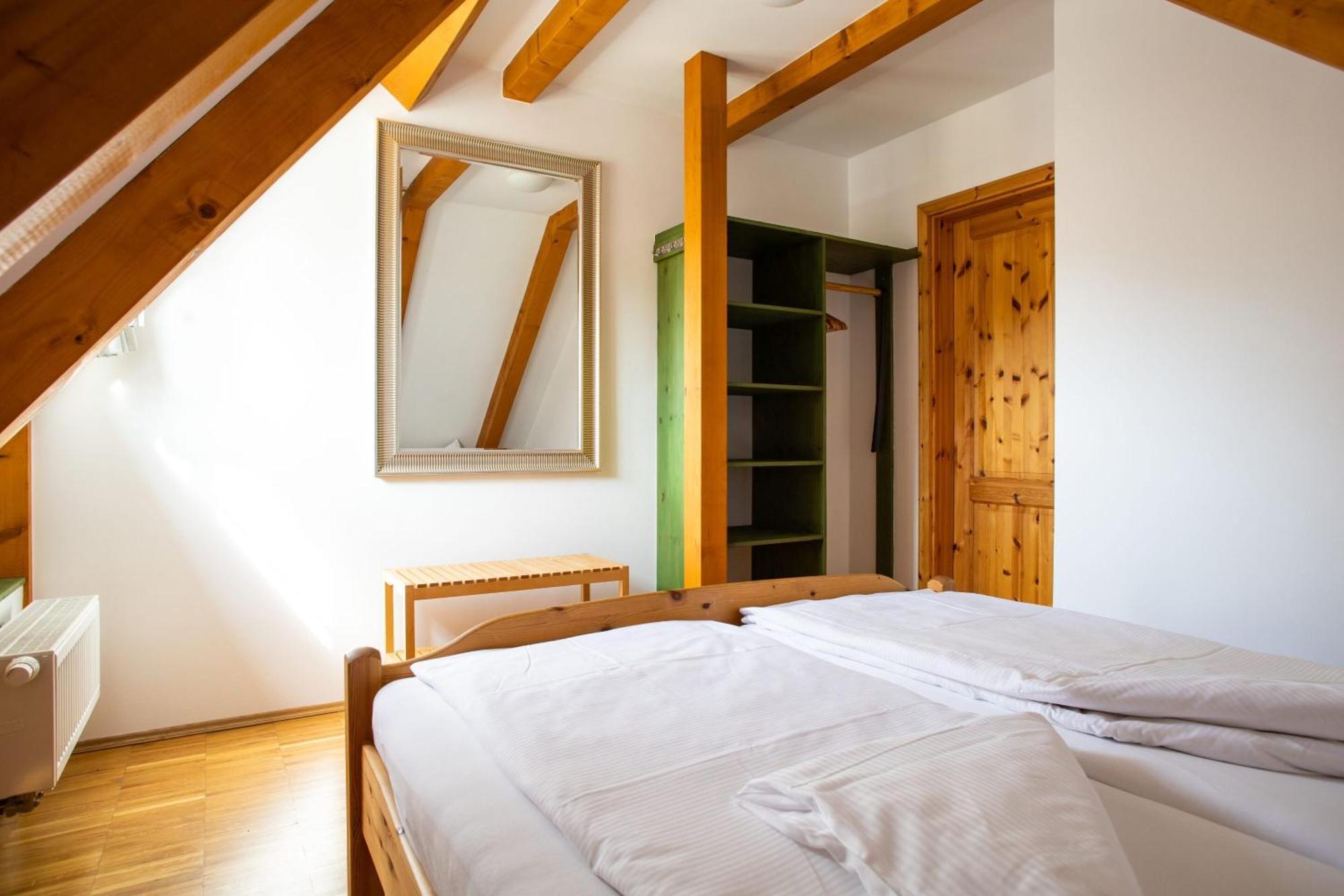 Weingut Haus Steinbach Villa Radebeul Rum bild